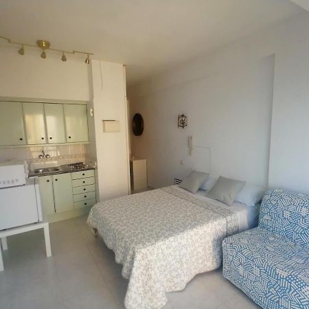Lovely Apartment In Front Of The Beach. Fuengirola Eksteriør bilde