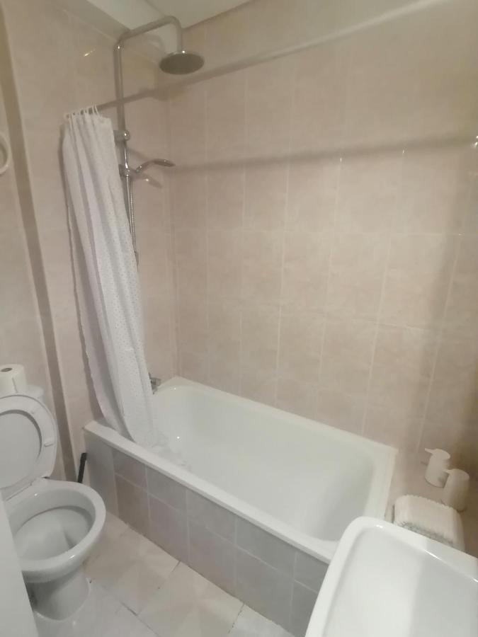 Lovely Apartment In Front Of The Beach. Fuengirola Eksteriør bilde