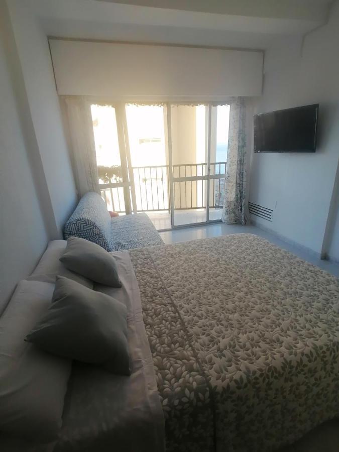 Lovely Apartment In Front Of The Beach. Fuengirola Eksteriør bilde