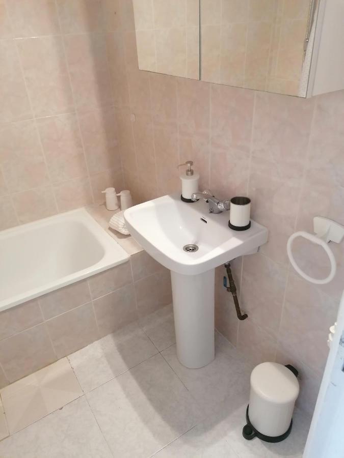 Lovely Apartment In Front Of The Beach. Fuengirola Eksteriør bilde